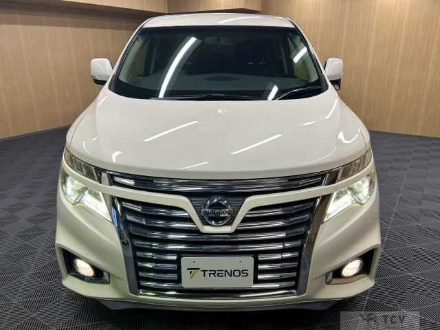 2016 Nissan Elgrand