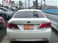 2013 Toyota Crown Hybrid