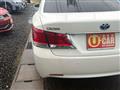 2013 Toyota Crown Hybrid
