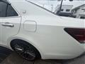 2013 Toyota Crown Hybrid