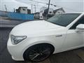 2013 Toyota Crown Hybrid