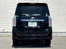 2012 Toyota Voxy