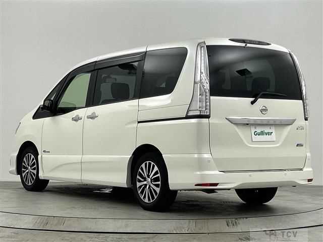 2015 Nissan Serena