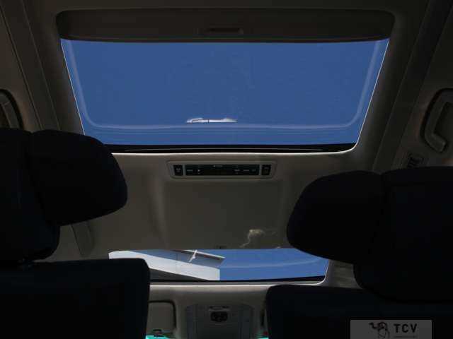 2012 Toyota Alphard
