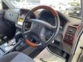 2003 Mitsubishi Pajero