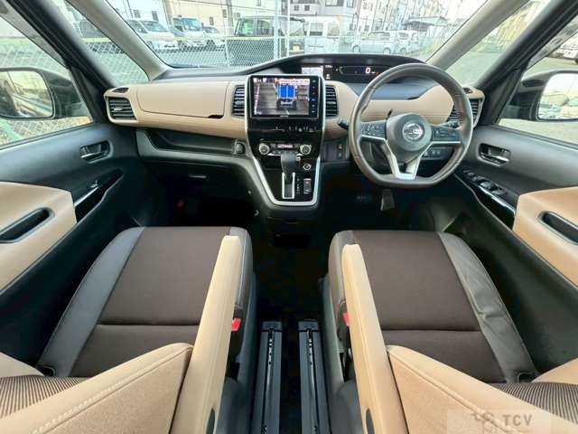 2016 Nissan Serena
