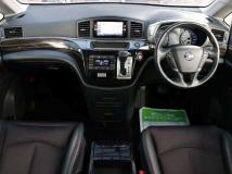 2015 Nissan Elgrand