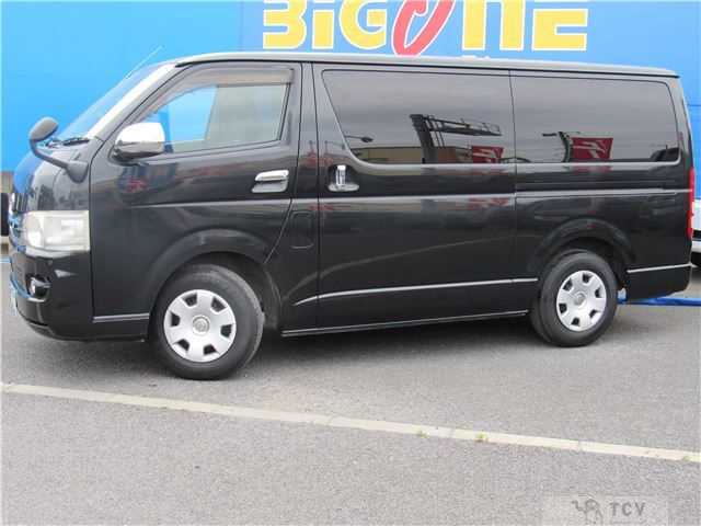 2009 Toyota Regiusace Van
