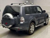 2006 Mitsubishi Pajero