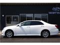 2013 Toyota Crown Majesta