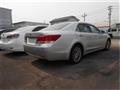 2014 Toyota Crown Hybrid