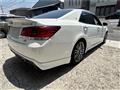 2013 Toyota Crown Hybrid