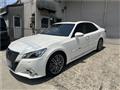 2013 Toyota Crown Hybrid