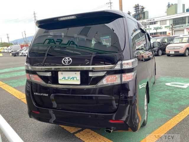 2012 Toyota Vellfire