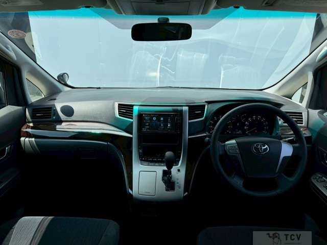 2013 Toyota Alphard