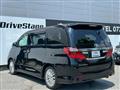 2013 Toyota Alphard