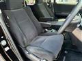 2013 Toyota Alphard