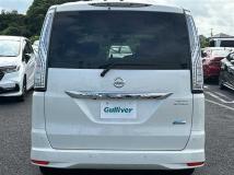 2015 Nissan Serena