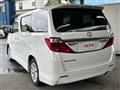 2014 Toyota Alphard