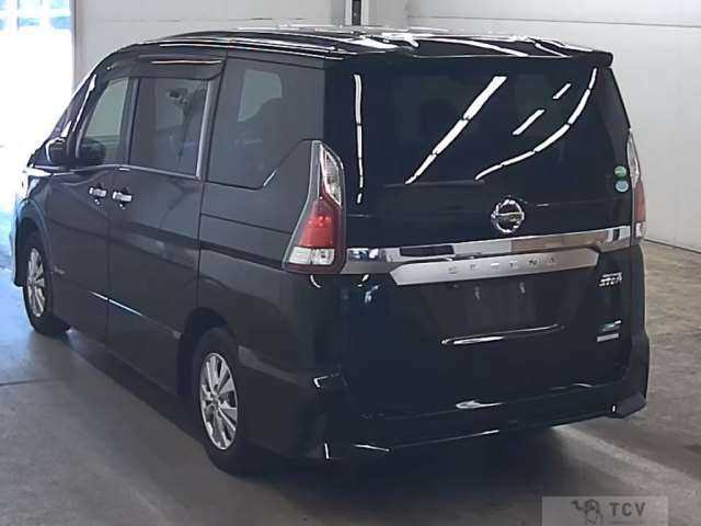 2017 Nissan Serena