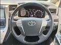 2013 Toyota Alphard