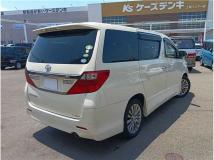 2013 Toyota Alphard