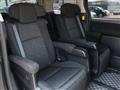 2011 Toyota Vellfire