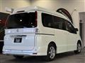 2008 Nissan Serena
