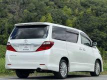 2011 Toyota Alphard