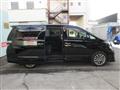 2014 Toyota Vellfire