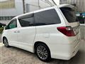 2014 Toyota Alphard