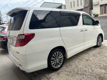 2014 Toyota Alphard
