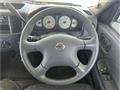 2006 Nissan Caravan