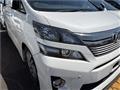 2014 Toyota Vellfire
