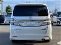 2014 Toyota Vellfire