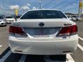 2014 Toyota Crown Hybrid