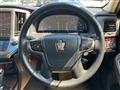 2014 Toyota Crown Hybrid