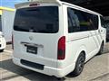2010 Toyota Hiace