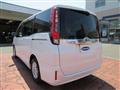 2014 Toyota Noah