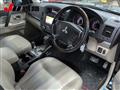 2011 Mitsubishi Pajero