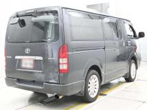 2005 Toyota Hiace Van