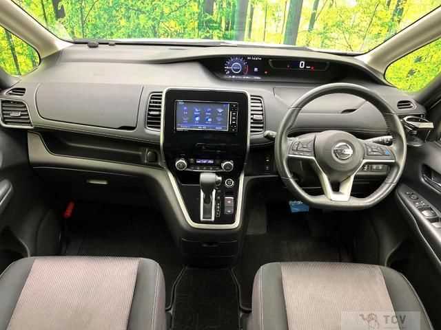 2017 Nissan Serena