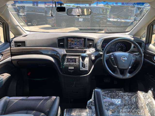 2018 Nissan Elgrand