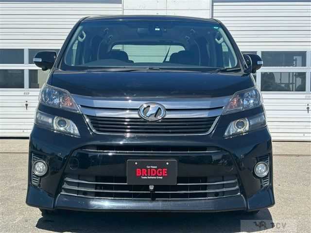 2013 Toyota Vellfire
