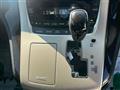 2013 Toyota Vellfire