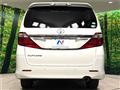 2013 Toyota Alphard