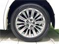 2013 Toyota Alphard