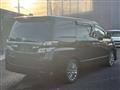 2014 Toyota Vellfire