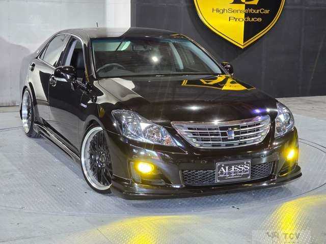 2009 Toyota Crown Hybrid