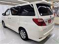 2012 Toyota Alphard Hybrid